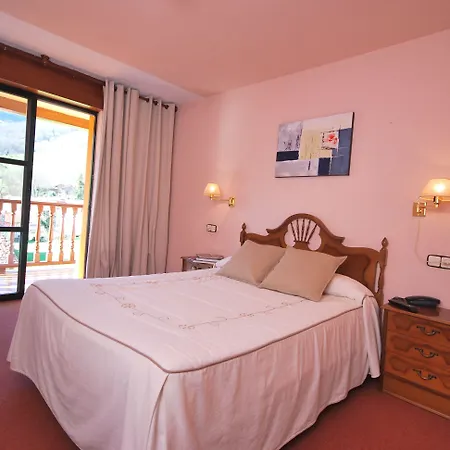 Principado De Europa 3* Arenas De Cabrales