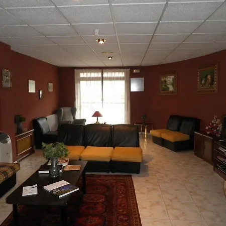 欧罗巴普林森帕多酒店 酒店 阿里纳斯·德·卡伯瑞勒斯