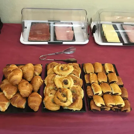 欧罗巴普林森帕多酒店 3* 阿里纳斯·德·卡伯瑞勒斯